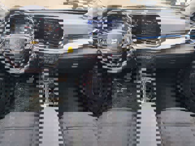 Used 2024 Chevrolet Trax LS w/ LS Convenience Package image 15