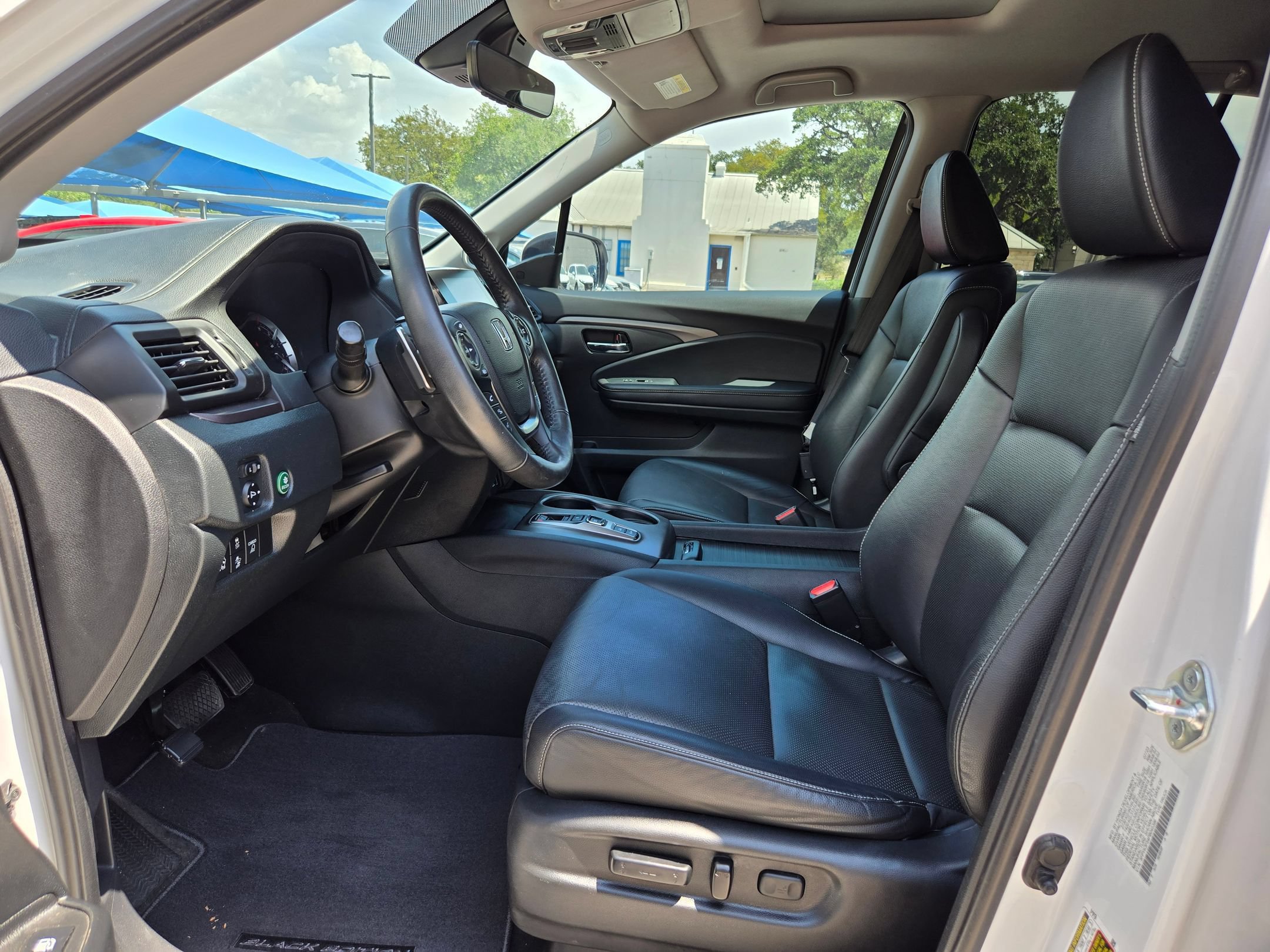 Used 2023 Honda Ridgeline RTL image 9