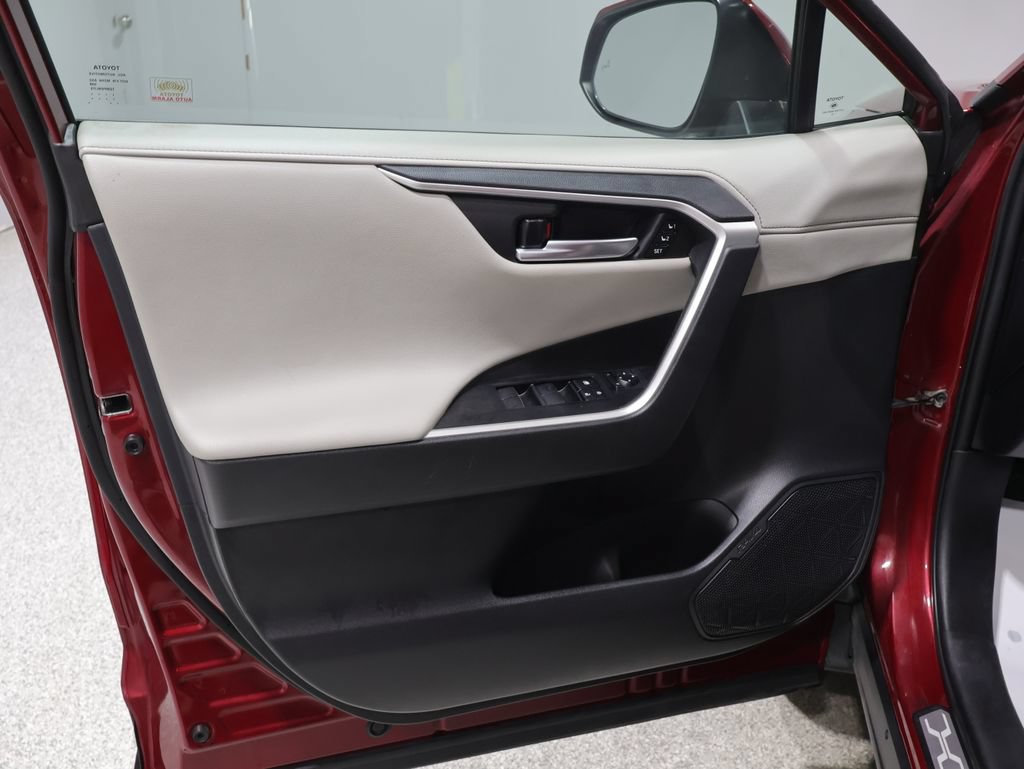 Certified 2021 Toyota RAV4 Limited AWD/4WD image 14