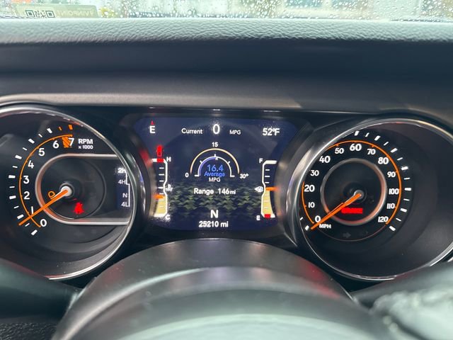 Used 2021 Jeep Gladiator Willys image 23