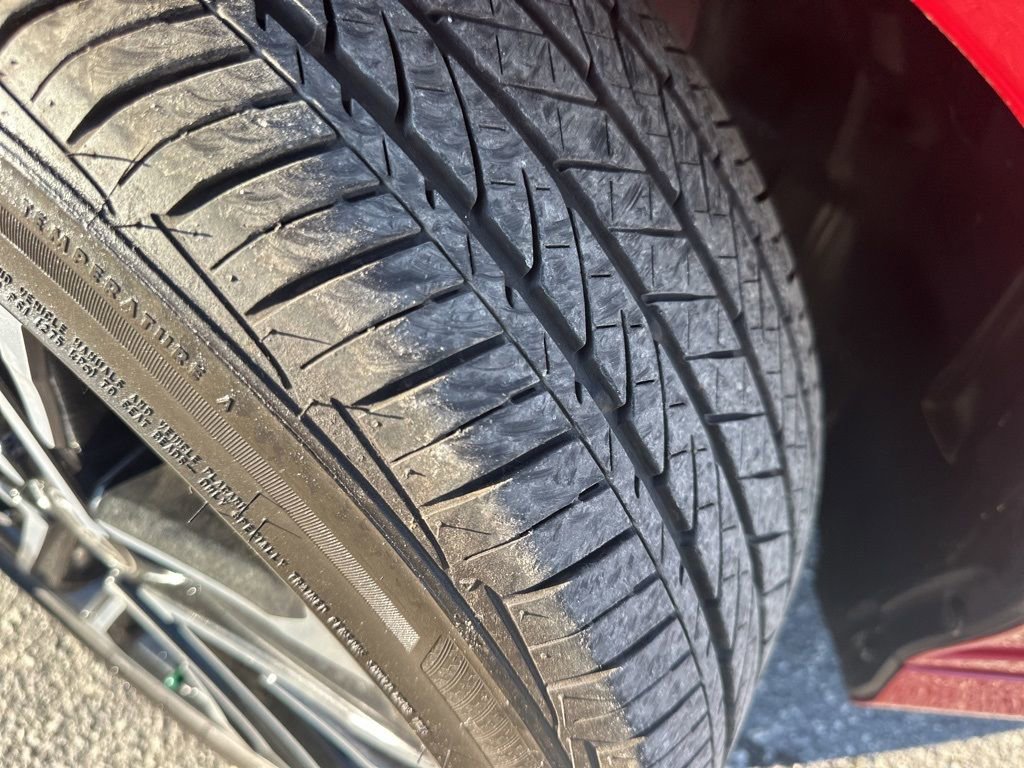 Used 2025 Toyota Camry XLE image 32