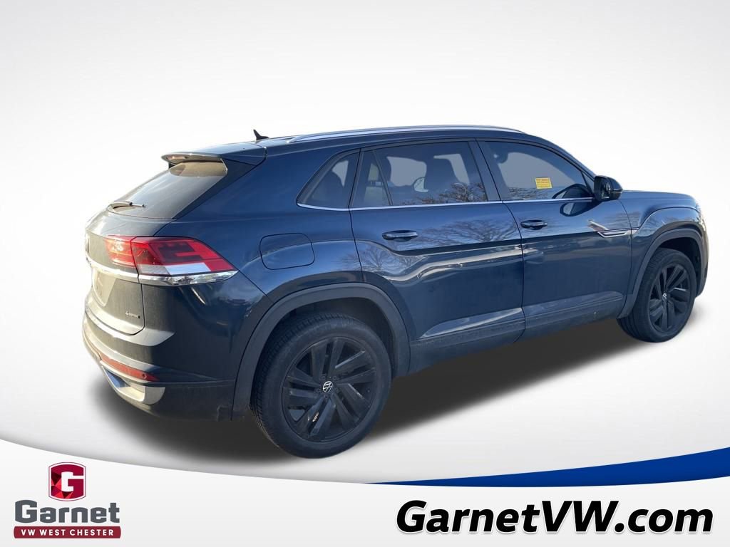 Used 2023 Volkswagen Atlas Cross Sport SE w/ Black Wheel Package image 5
