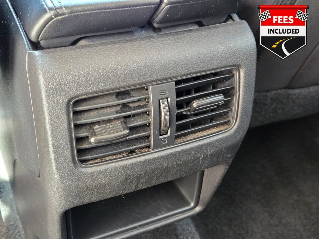 Used 2024 Nissan Rogue S AWD/4WD image 17
