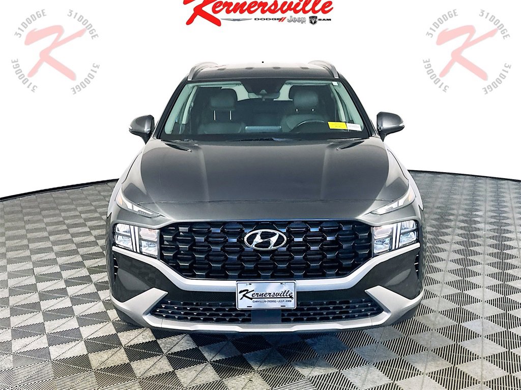 Used 2023 Hyundai Santa Fe SEL w/ Cargo Package image 2