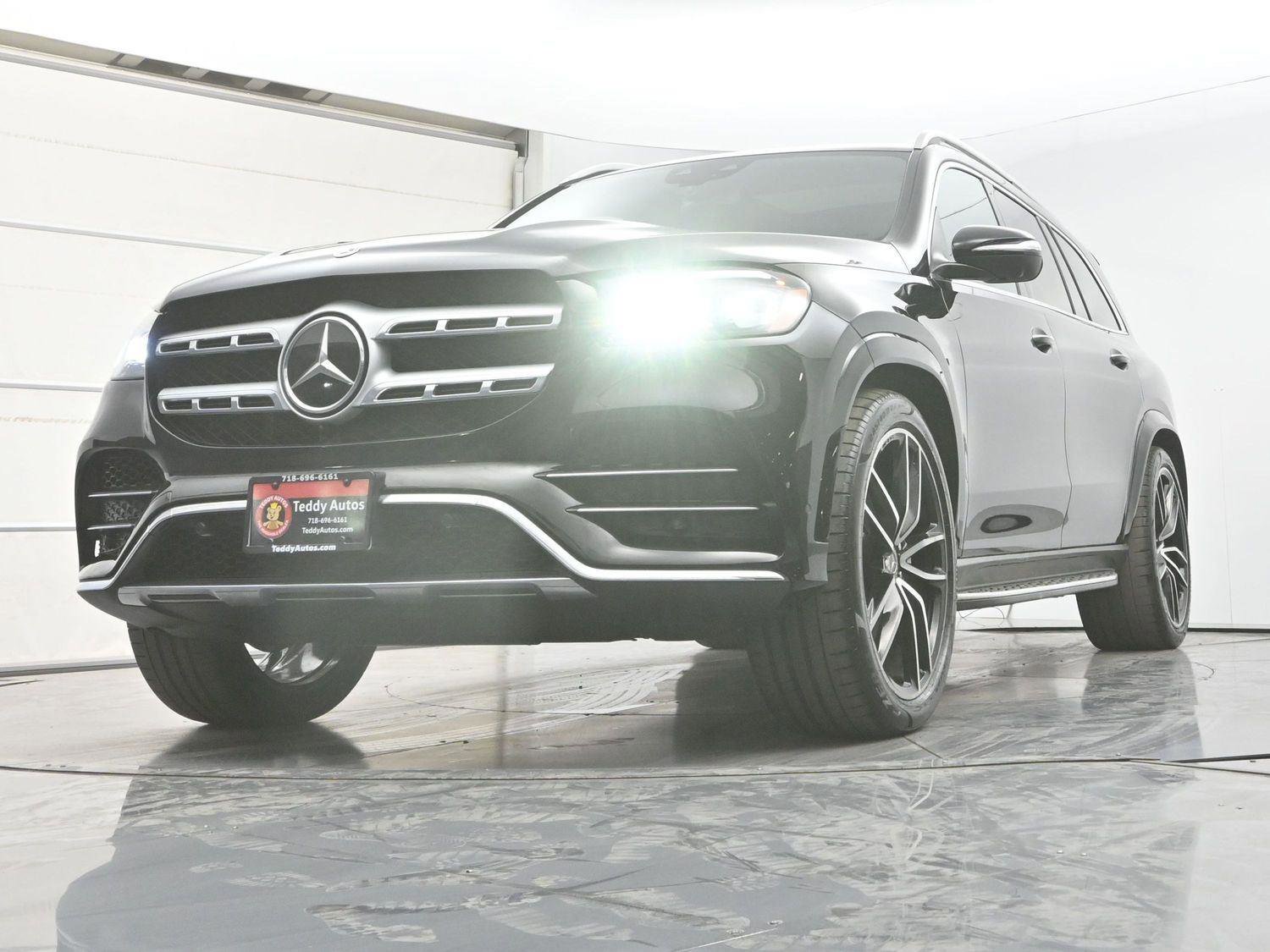 Used 2021 Mercedes-Benz GLS 580 4MATIC image 29