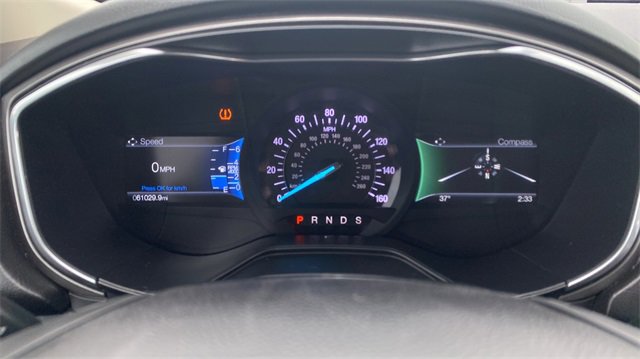 Used 2020 Ford Fusion SE image 12