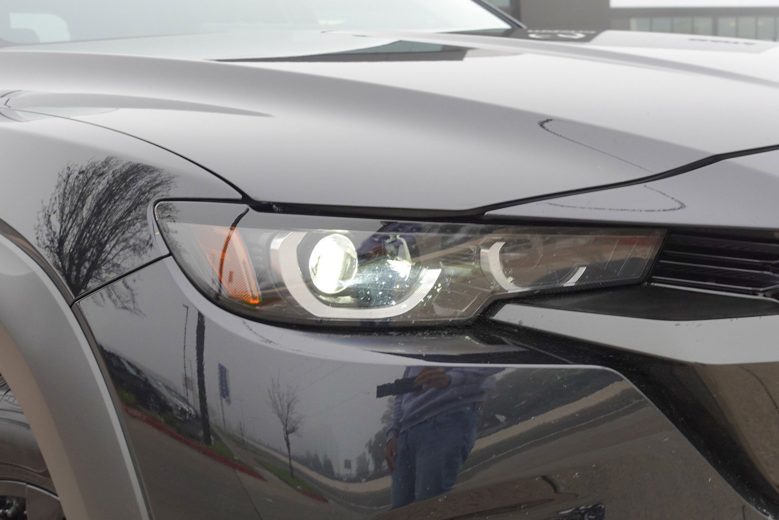 Certified 2025 MAZDA CX-50 AWD 2.5 Hybrid w/ Premium Pkg image 3