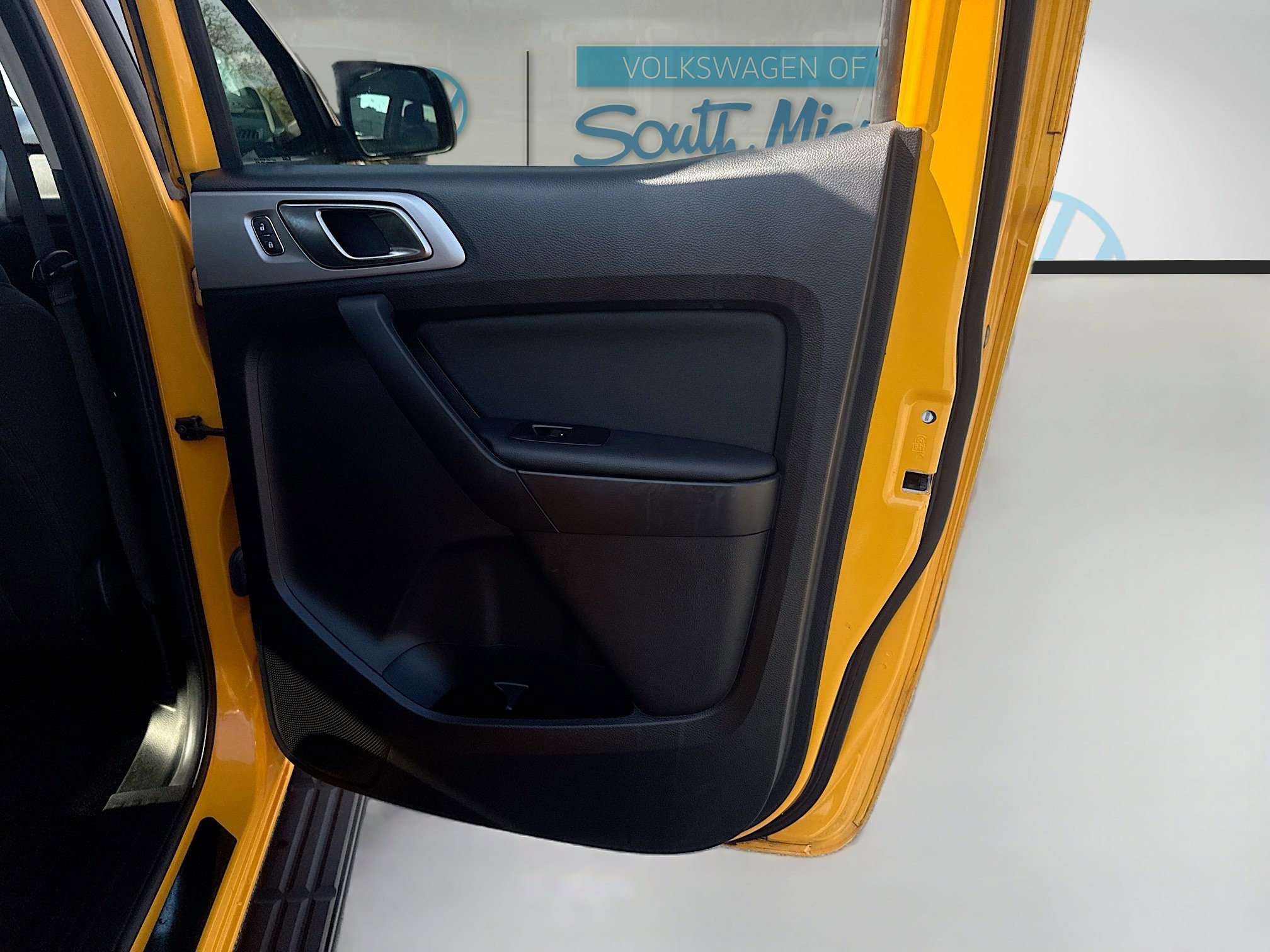 Used 2021 Ford Ranger XLT w/ Equipment Group 302A High image 28