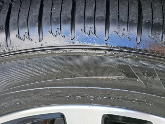 Used 2020 Nissan Kicks SV image 11