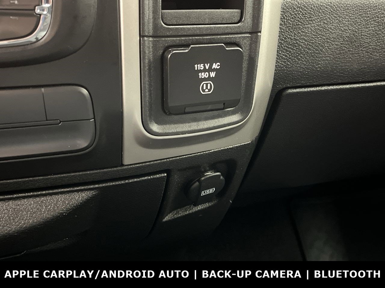 Used 2020 RAM 1500 Classic SLT AWD/4WD image 20