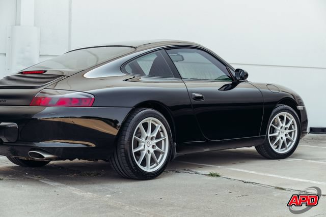 Used 2004 Porsche 911 Carrera RWD image 46