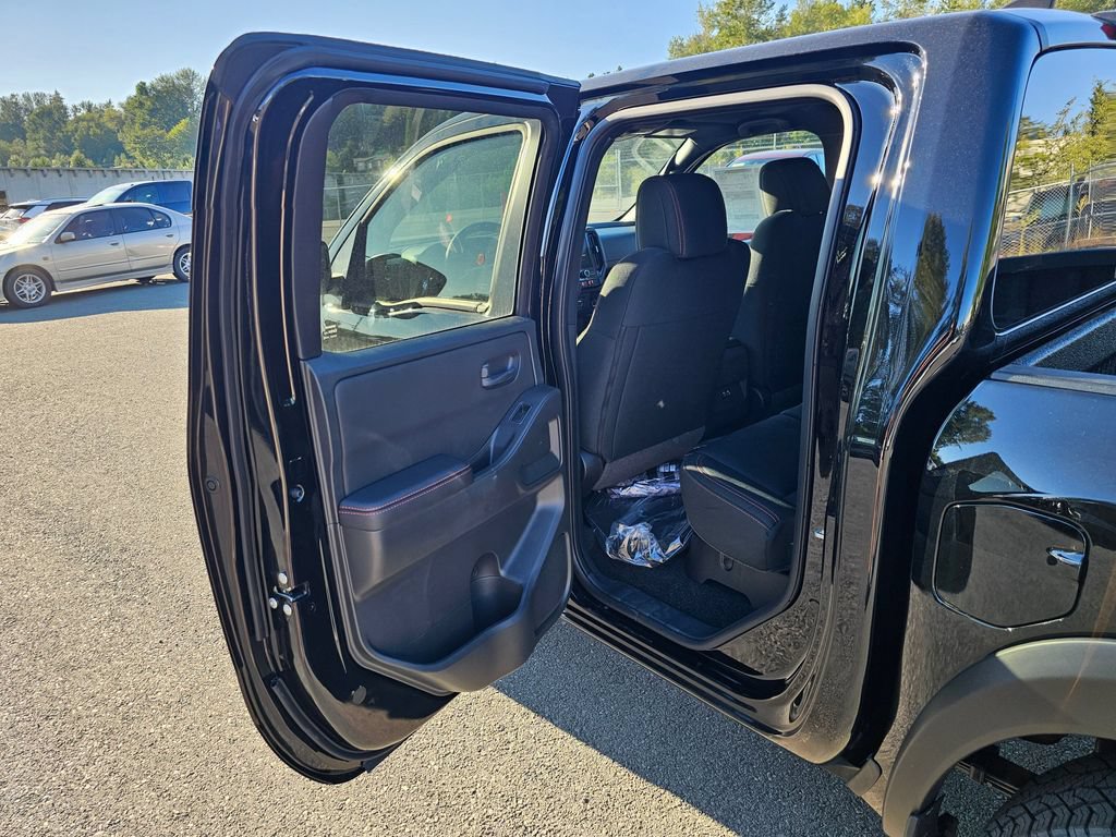New 2026 Nissan Frontier PRO-4X w/ Tow Package AWD/4WD image 19