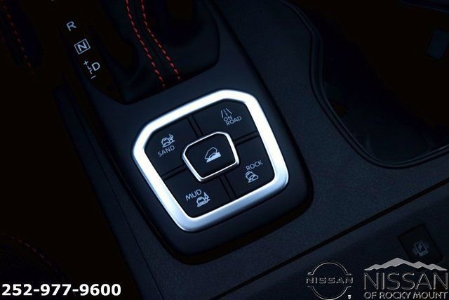 New 2026 Nissan Frontier PRO-4X w/ Pro-4x Convenience Package image 19