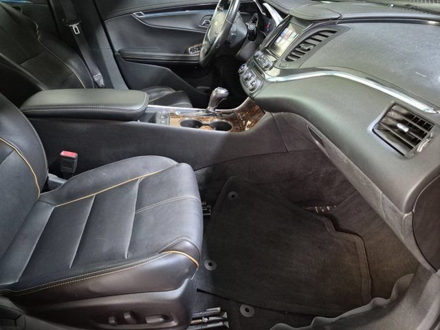 Used 2015 Chevrolet Impala LTZ FWD image 20