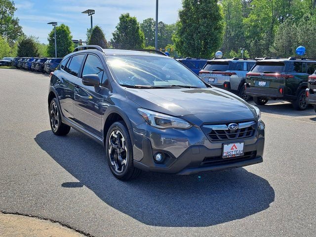 Used 2022 Subaru Crosstrek 2.5i Limited w/ Moonroof Package 2 AWD/4WD image 4