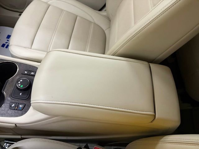 Used 2023 GMC Acadia Denali AWD/4WD image 82