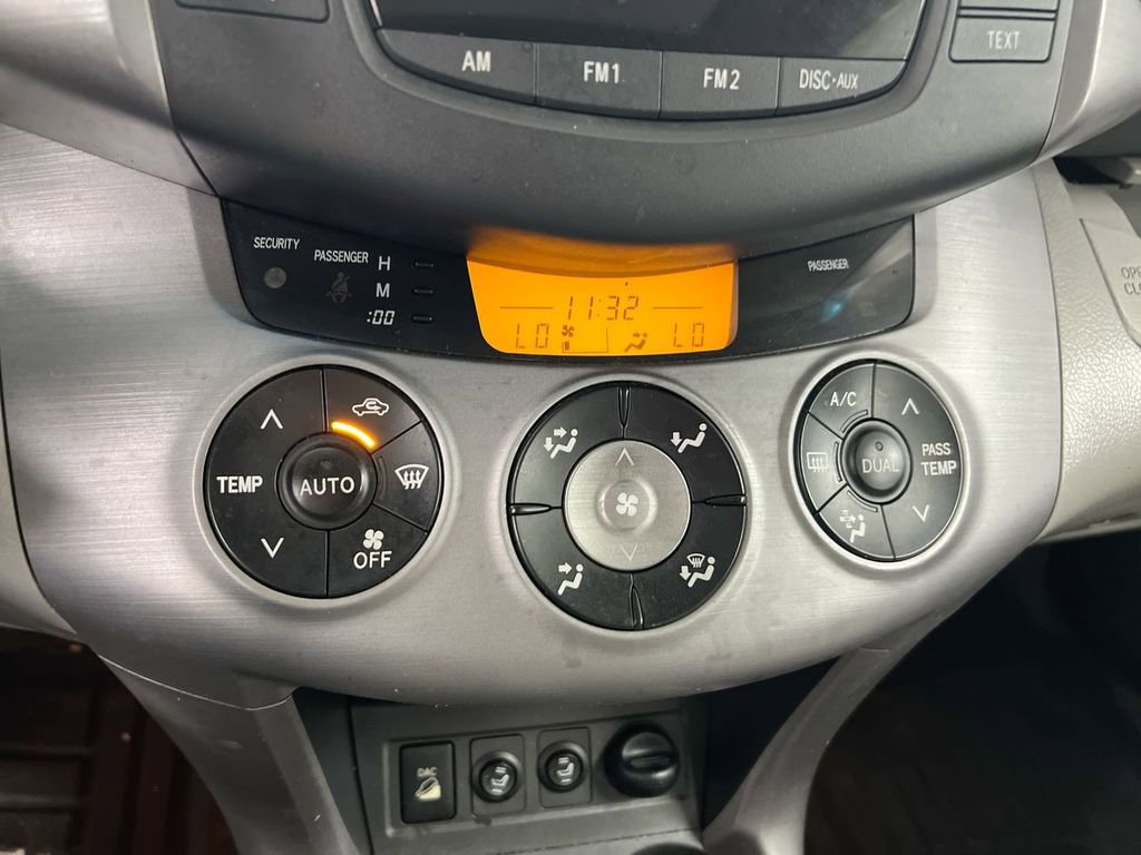Used 2007 Toyota RAV4 Limited AWD/4WD image 15