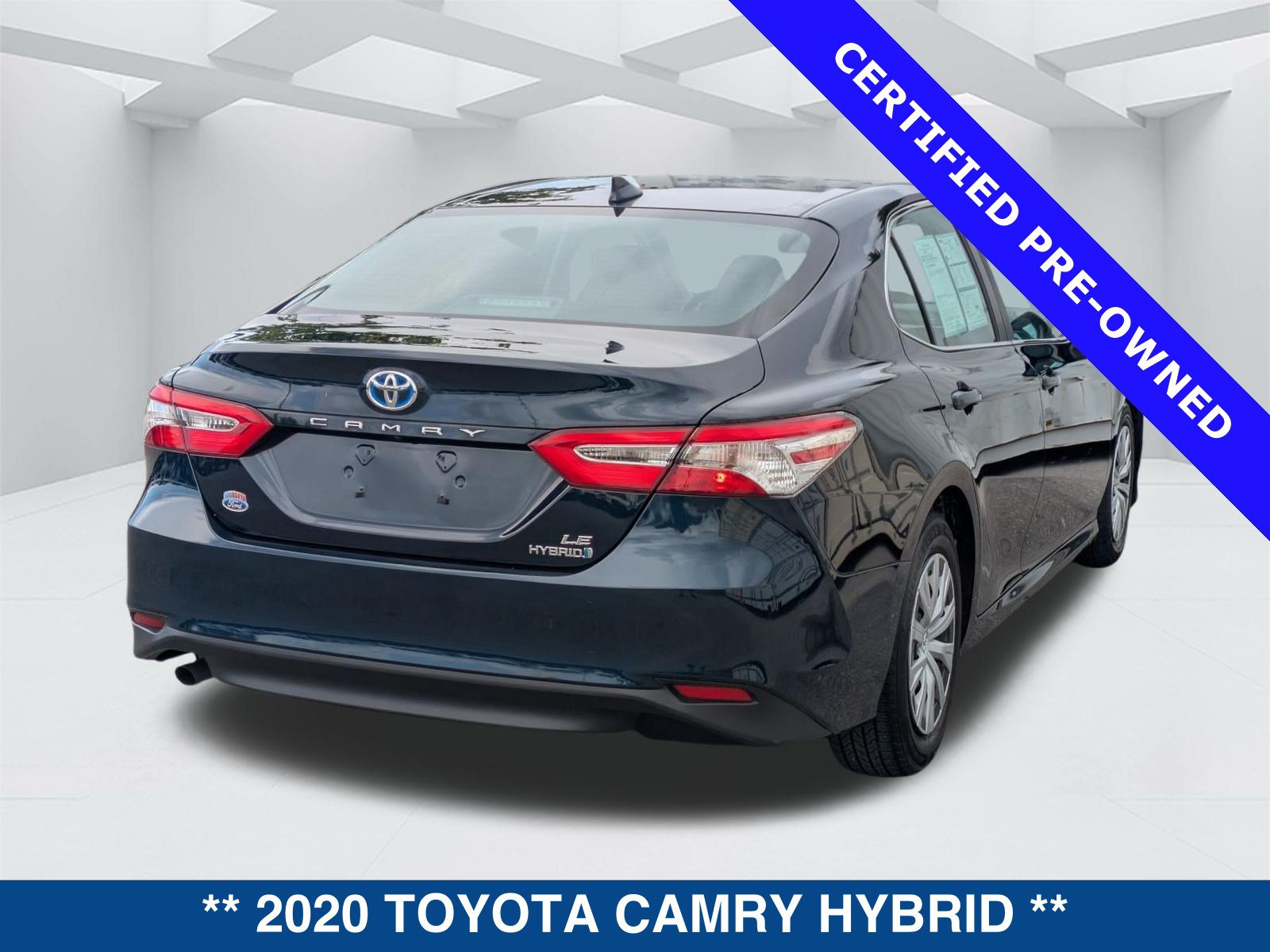 Used 2020 Toyota Camry LE w/ Fleet Convenience Package FWD image 5