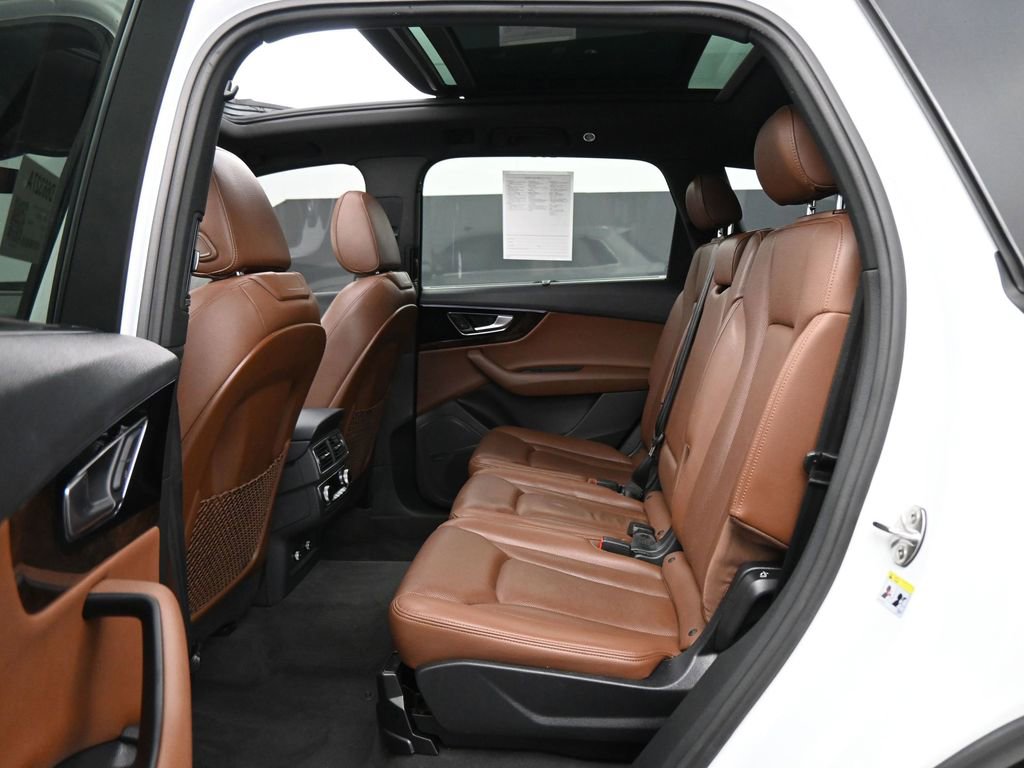 Used 2019 Audi Q7 3.0T Premium Plus w/ Premium Plus Package image 18