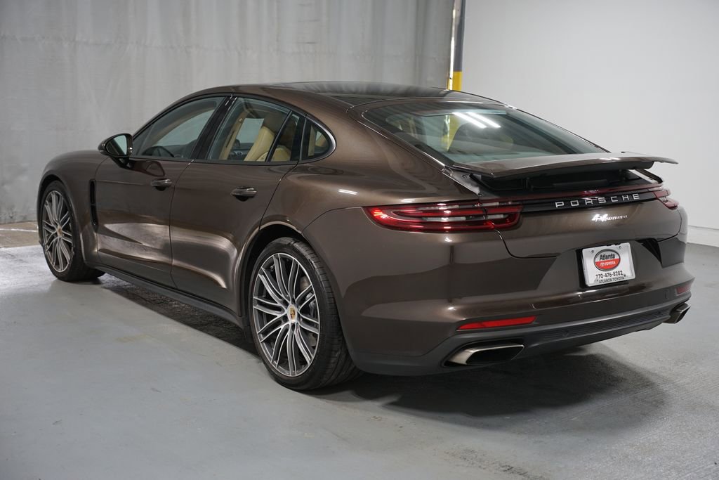 Used 2018 Porsche Panamera image 6