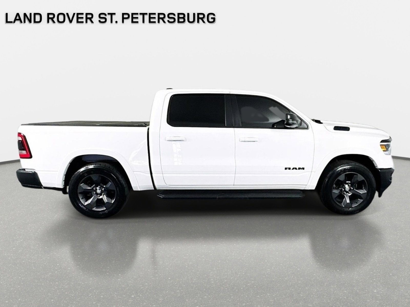 Used 2023 RAM 1500 Big Horn AWD/4WD image 5
