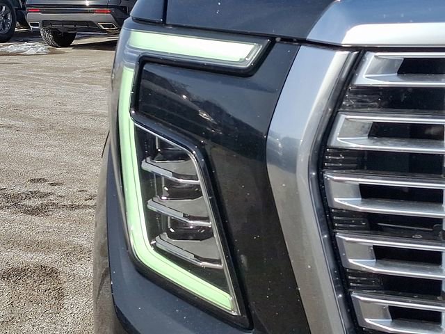 New 2026 GMC Yukon Denali w/ Sun & Power Step Package image 10