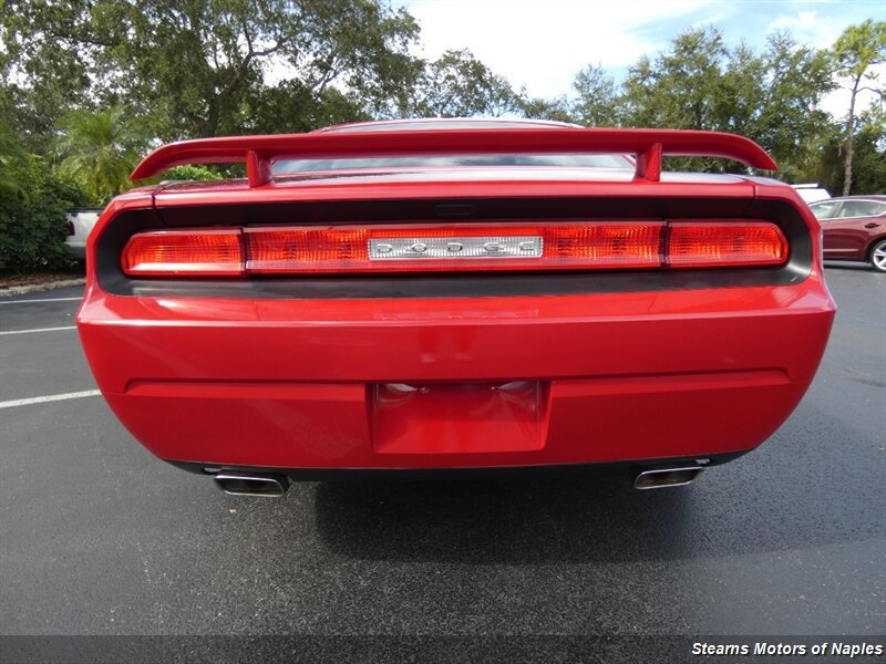 Used 2011 Dodge Challenger RWD image 12
