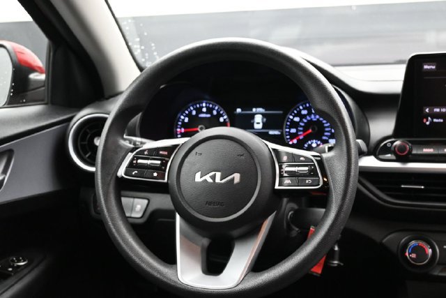 Used 2024 Kia Forte LXS FWD image 14