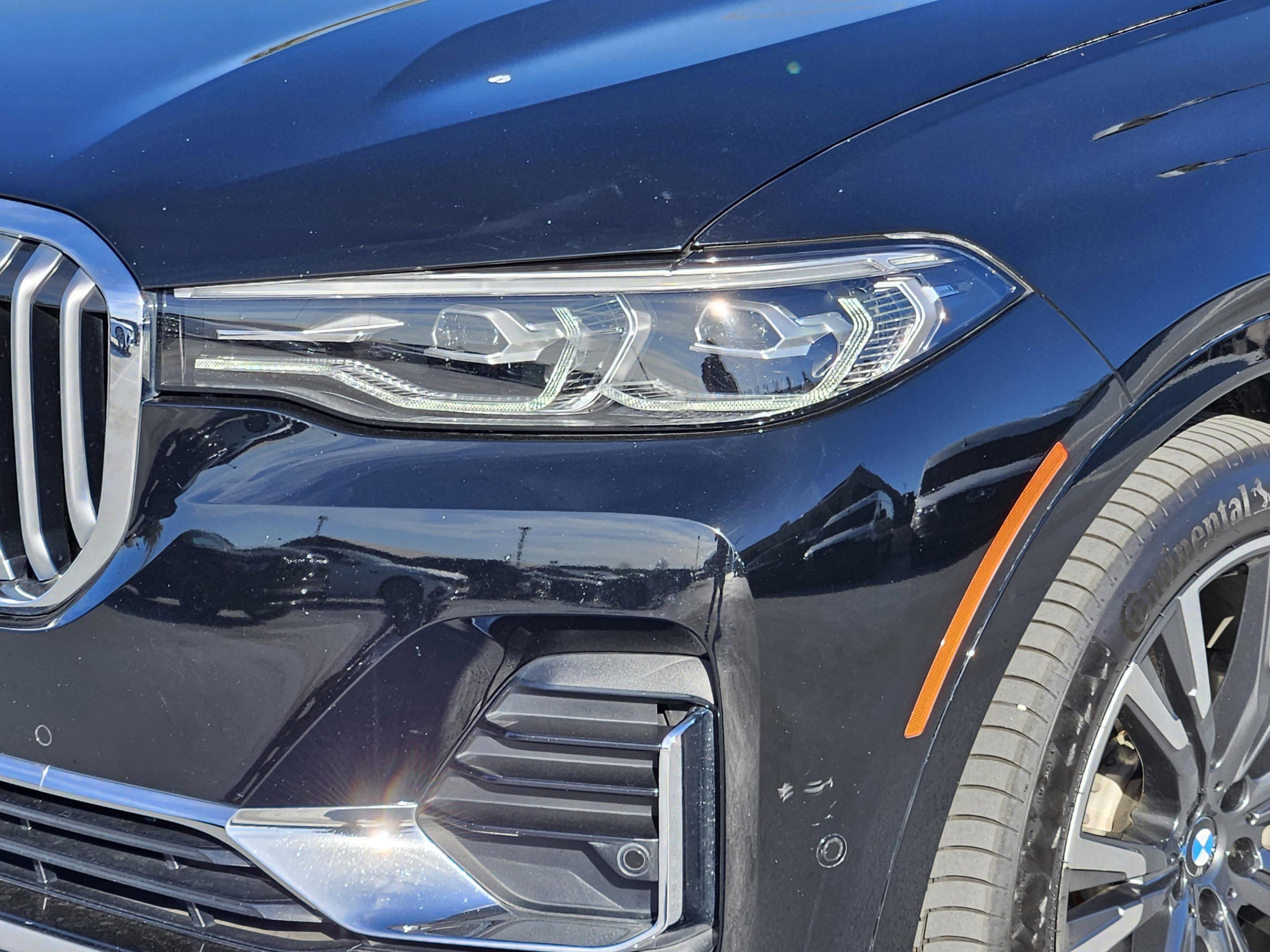 Used 2020 BMW X7 xDrive40i w/ Premium Package image 11