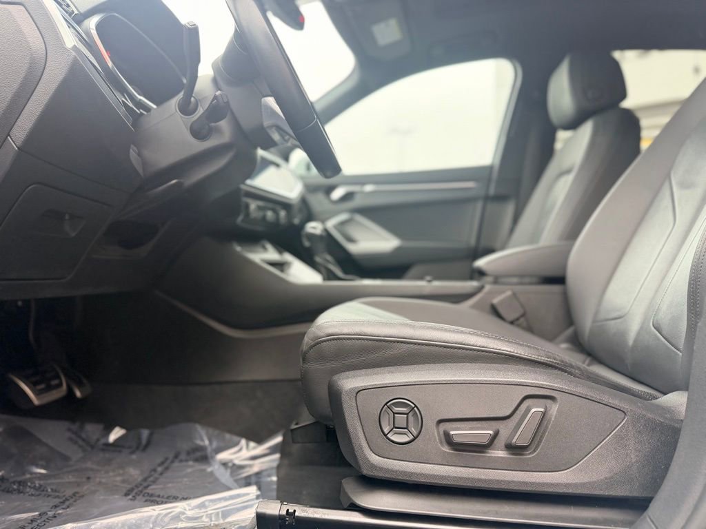Used 2020 Audi Q3 2.0T Premium Plus image 10