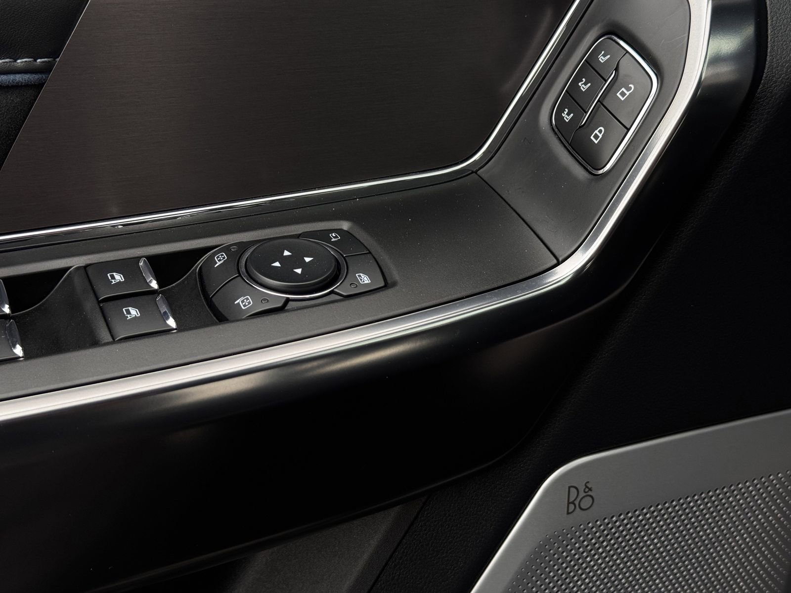 Certified 2025 Ford F150 Platinum w/ Equipment Group 702A High image 25