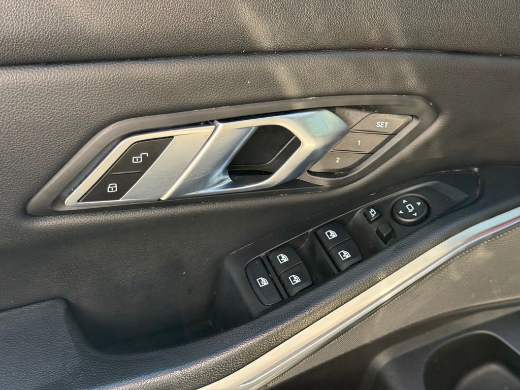 Used 2023 BMW M340i xDrive image 10