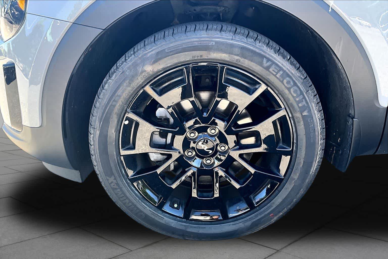Used 2022 Kia Telluride SX w/ SX Prestige Package AWD/4WD image 11