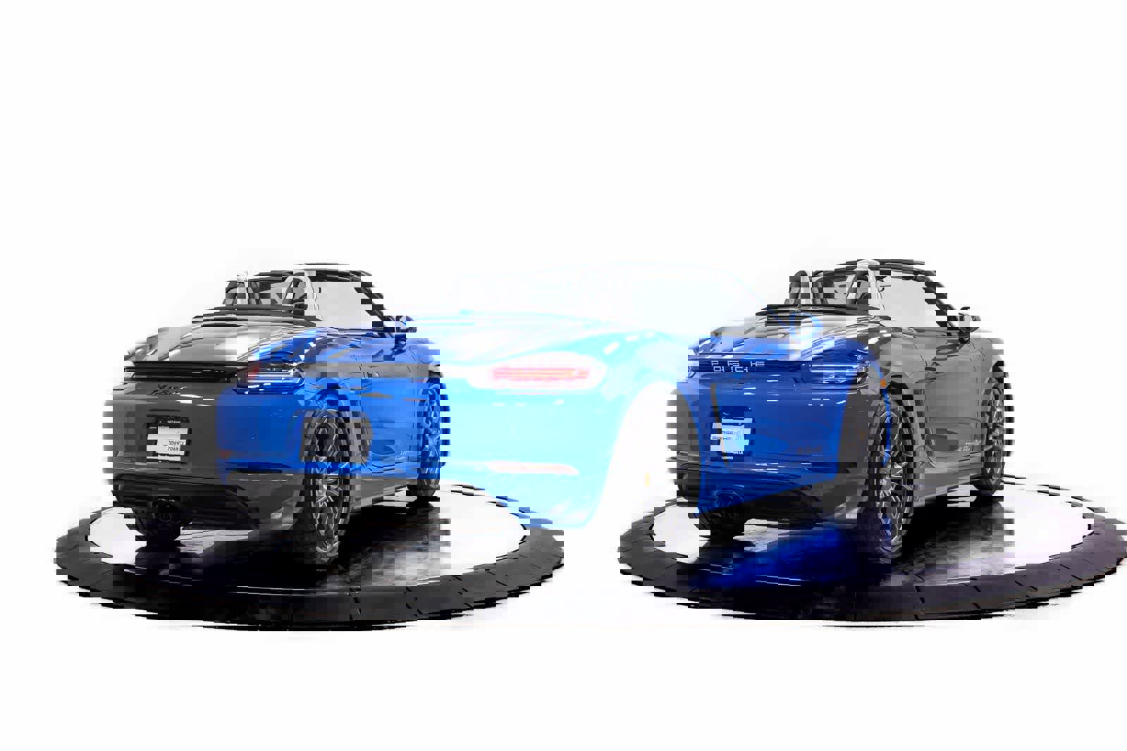 Certified 2025 Porsche 718 Boxster image 7