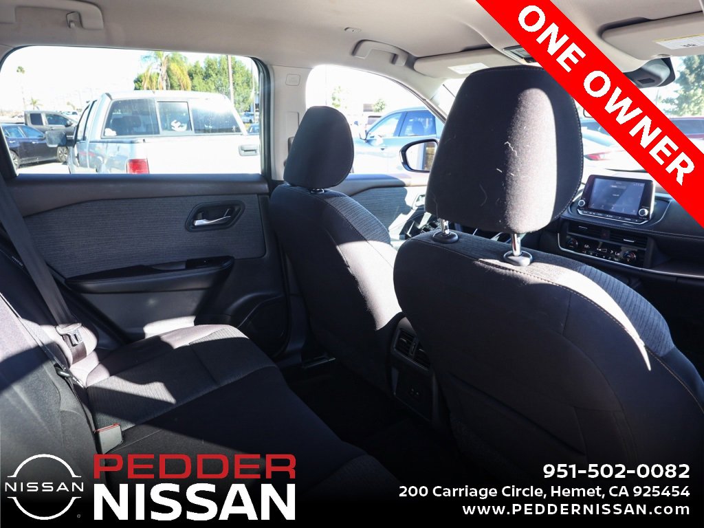 Used 2023 Nissan Rogue SV image 17