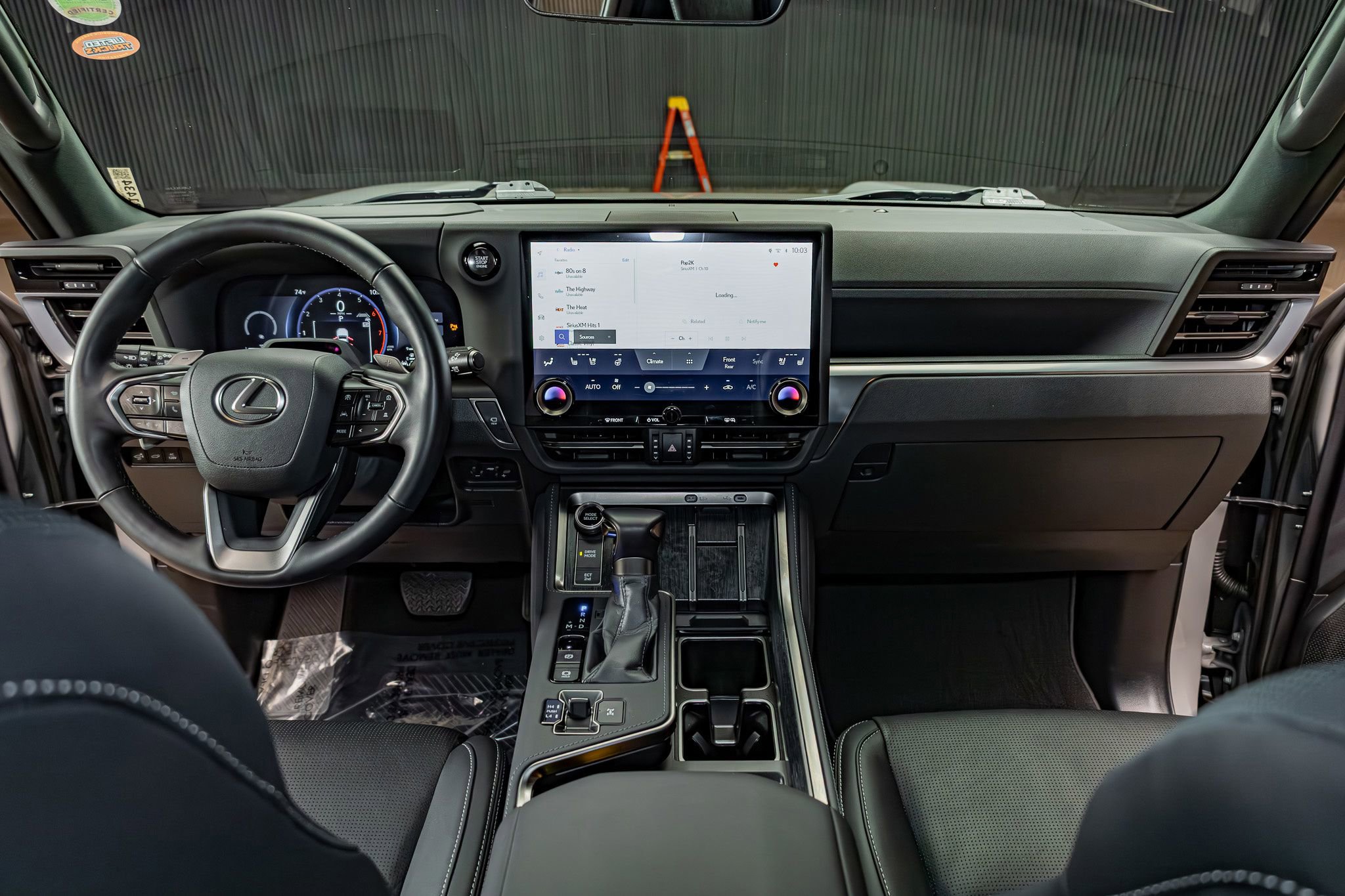 Used 2025 Lexus GX 550 image 15