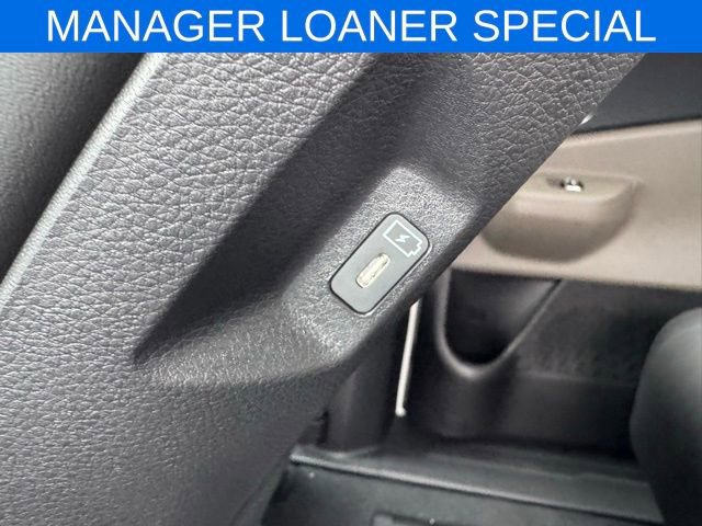 New 2025 Kia Carnival LXS image 15