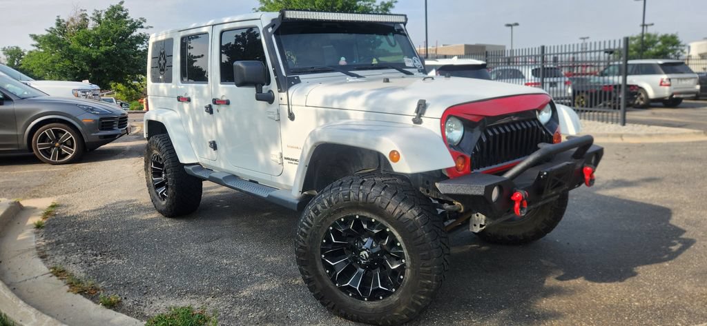 Used 2012 Jeep Wrangler Unlimited Sahara w/ Connectivity Group AWD/4WD image 1