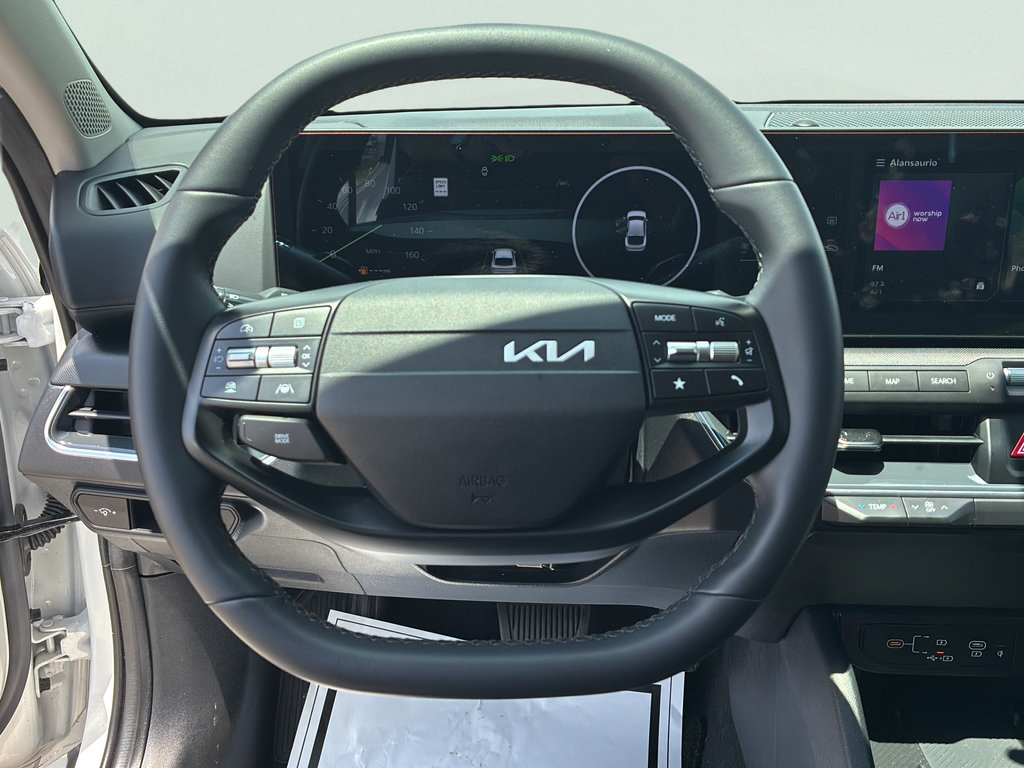 Used 2025 Kia K4 EX FWD image 19