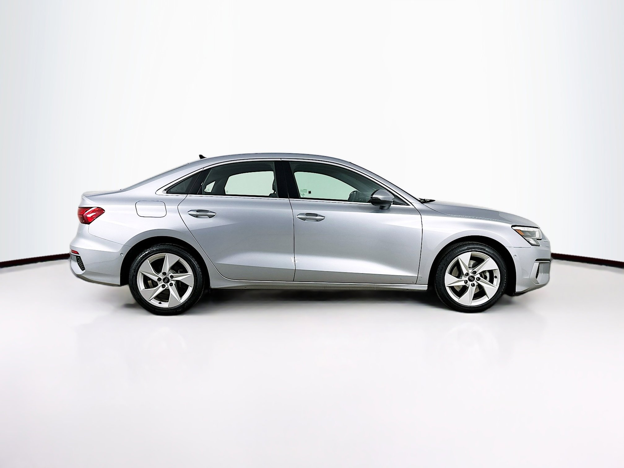 Used 2024 Audi A3 2.0T Premium image 10