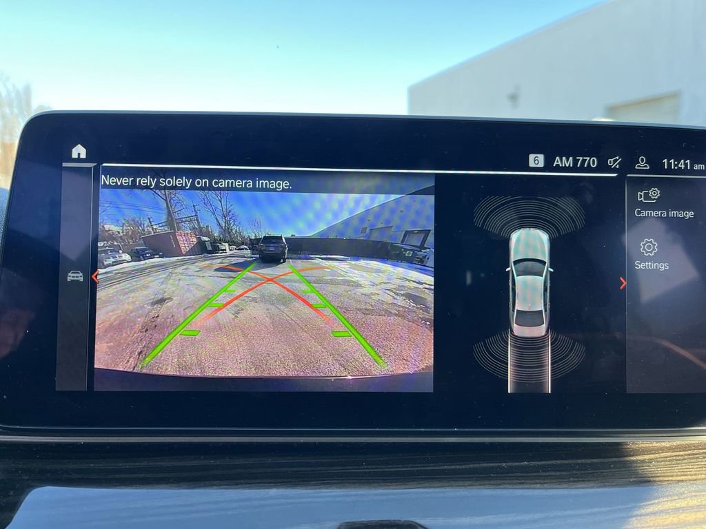 Certified 2023 BMW 540i xDrive w/ Premium Package image 17