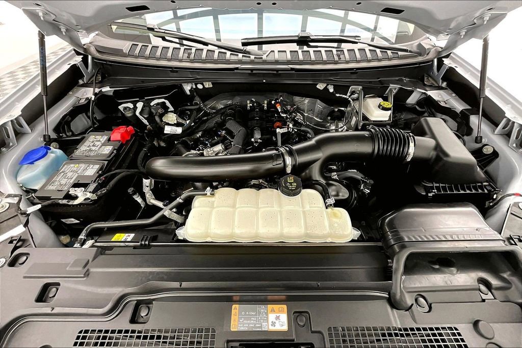 Used 2025 Ford Expedition Max Active image 10