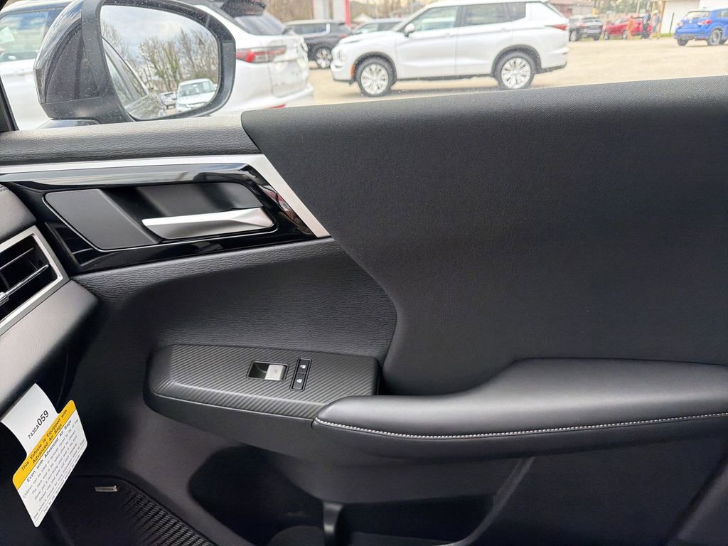 New 2026 Mitsubishi Outlander ES AWD/4WD image 24