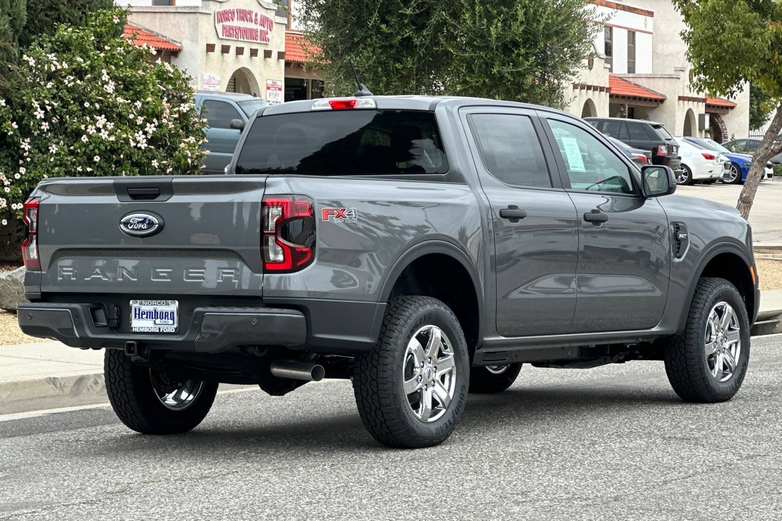 New 2026 Ford Ranger XLT w/ FX4 Off-Road Package AWD/4WD image 4