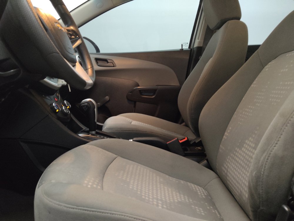 Used 2019 Chevrolet Sonic LS FWD image 17