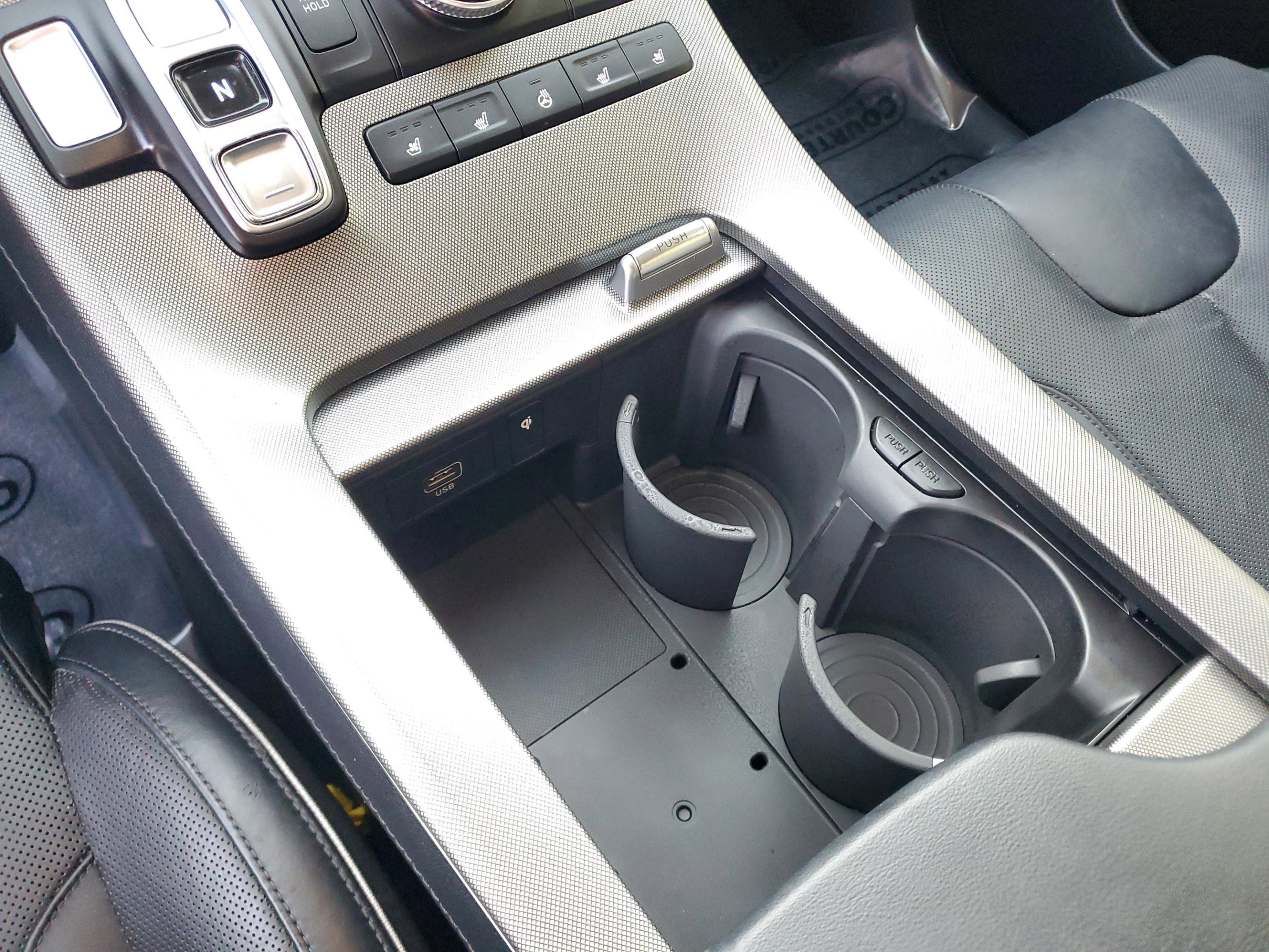 Used 2021 Hyundai Palisade Limited w/ Cargo Package FWD image 23