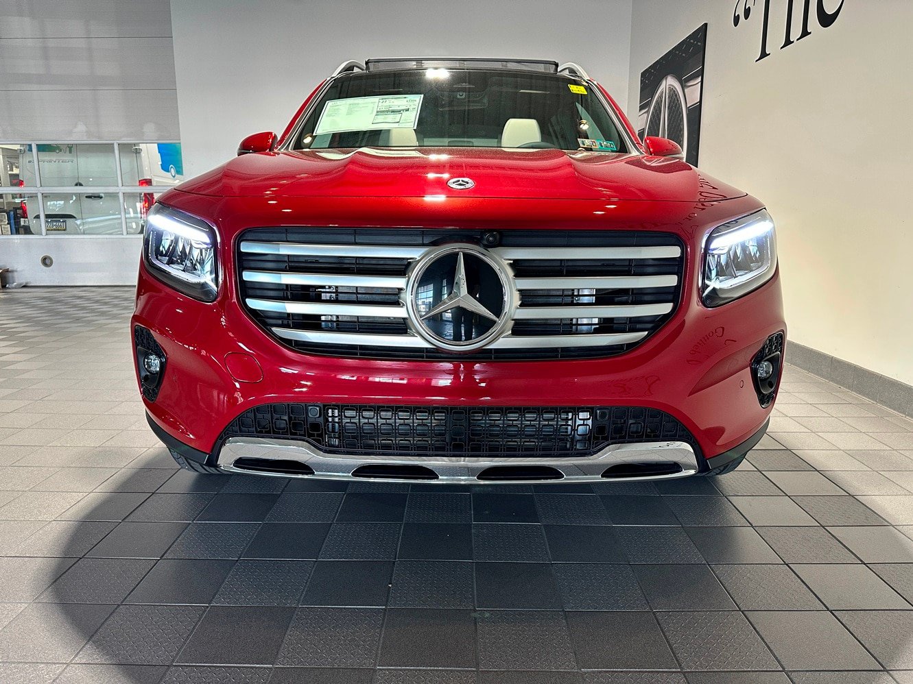 New 2026 Mercedes-Benz GLB 250 4MATIC image 2