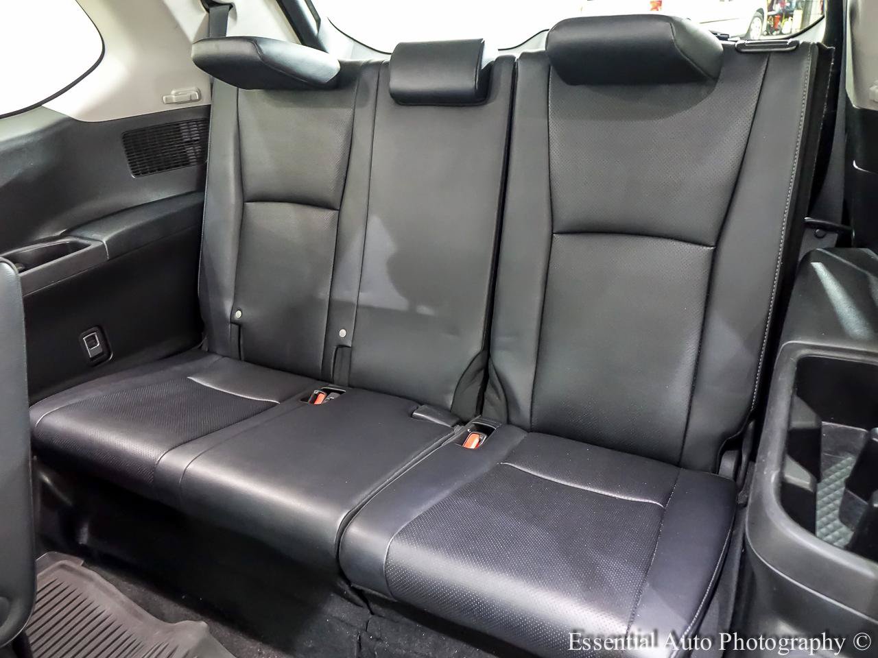 Used 2025 Toyota Grand Highlander AWD image 17