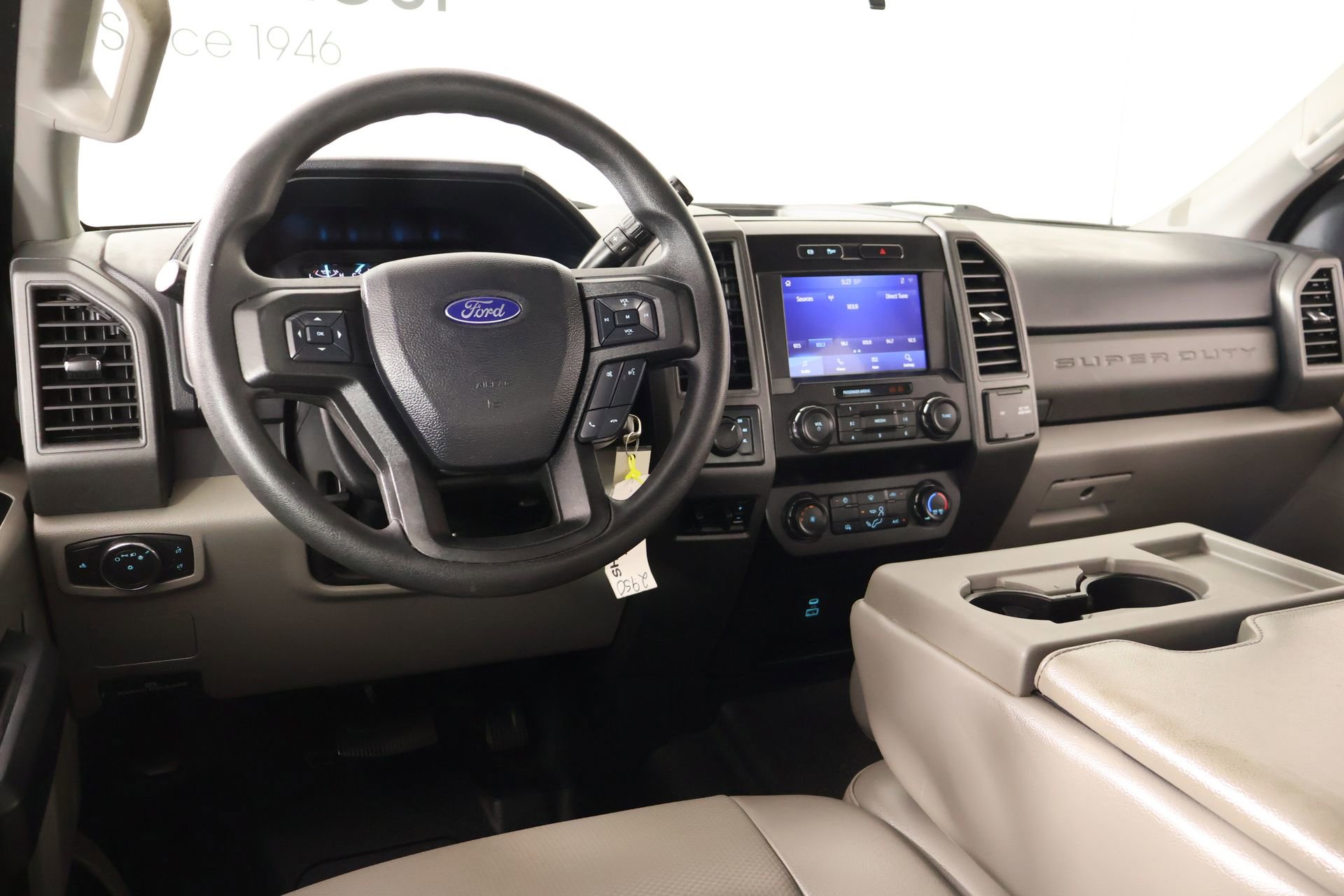 Used 2020 Ford F350 XL w/ Power Equipment Group AWD/4WD image 2