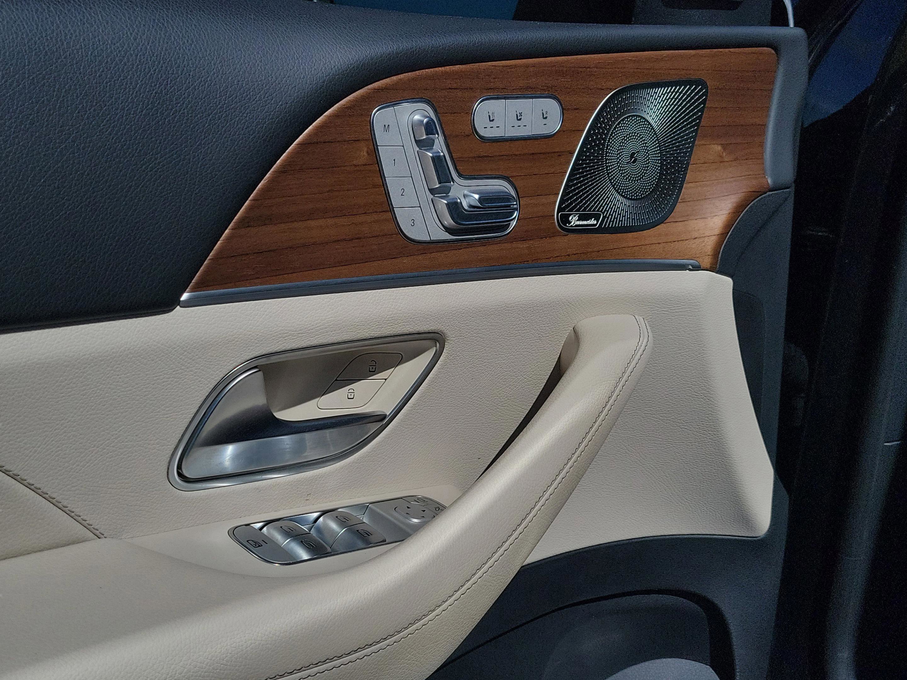 Certified 2022 Mercedes-Benz GLS 450 4MATIC image 25